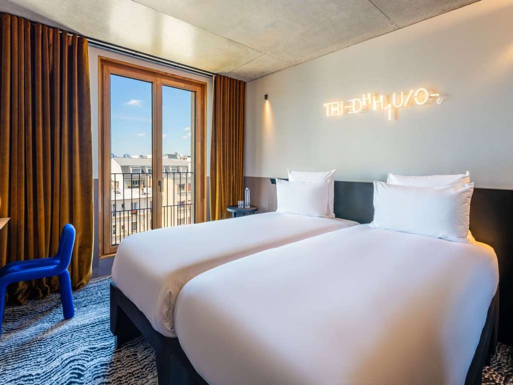 TRIBE Paris Clichy Hotel 3
